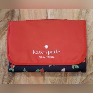 New Kate Spade Picnic Blanket Strawberry Print